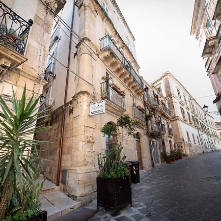 Perla Marina Apartment Syracuse Ngoại thất bức ảnh